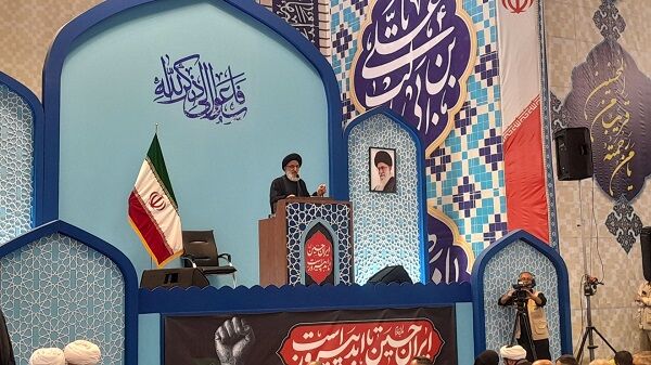 راهپیمایی اربعین حسینی نماد بیداری امت اسلامی است