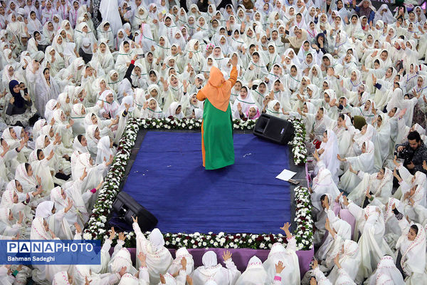 جشن تکلیف فرشته‌ها