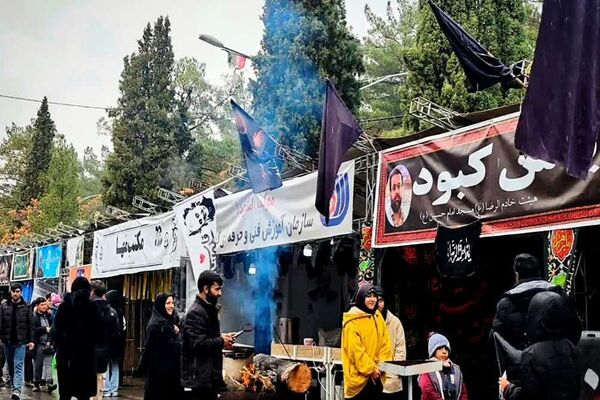گلزار شهدا کرمان - ۱۲ دی ماه