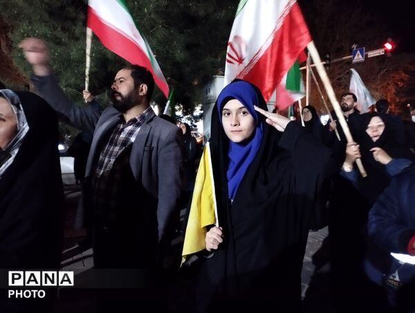شبی با فرهنگیان در همدان