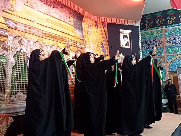 ویژه برنامه رهروان زینبی در آستان مقدس حضرت سیدان‌الکریمان 