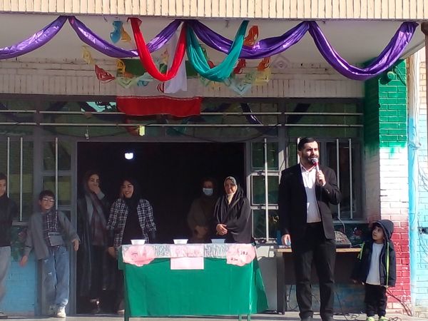 مراسم ولادت امام علی (ع) در دبستان شهید فرمانی