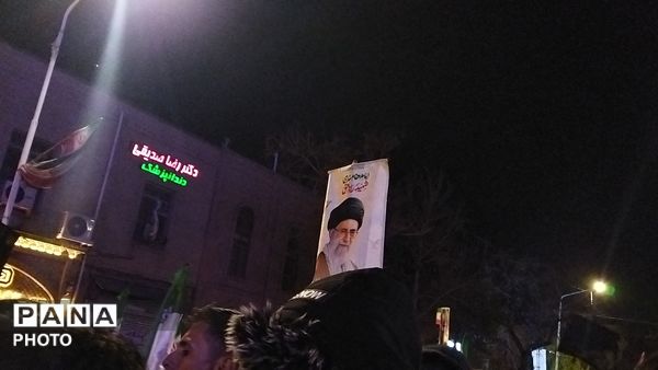 حضور نسل های مختلف در اجتماعات شبانه نیشابور