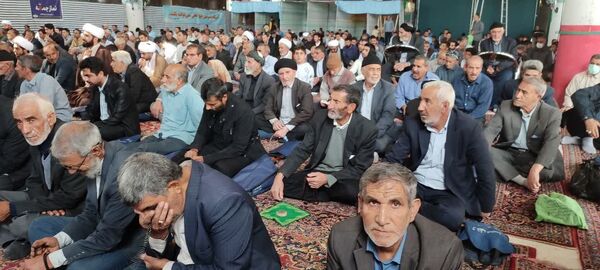 برگزاری با شکوه نماز جماعت عبادی سیاسی جمعه در شهرستان نورآباد