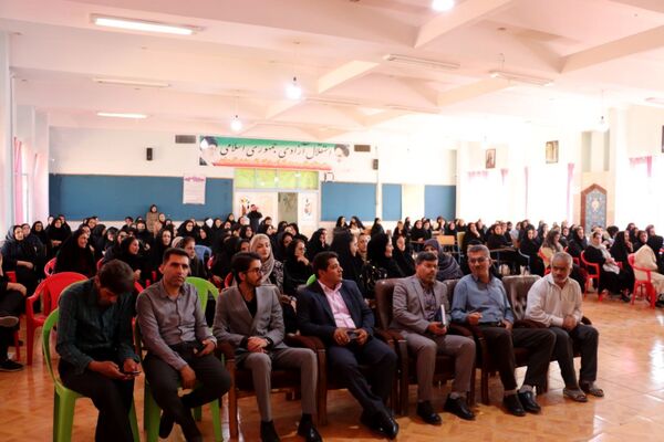 گامی در جهت هم‌افزایی تربیتی؛ جلسه انجمن اولیا هنرستان جنت