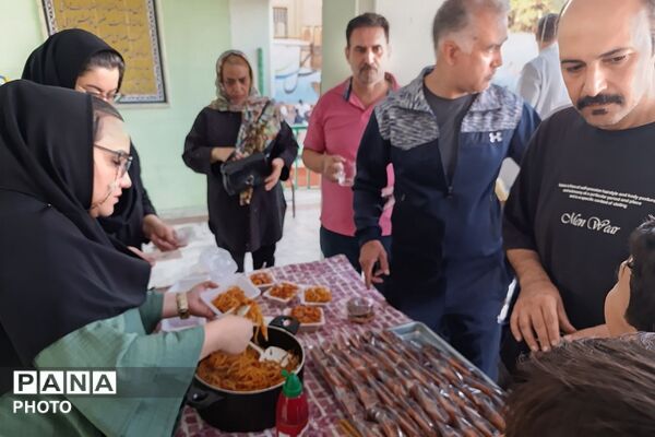 مسابقات ورزشی پدر پسری در دبستان امام علی (ع) شهرری