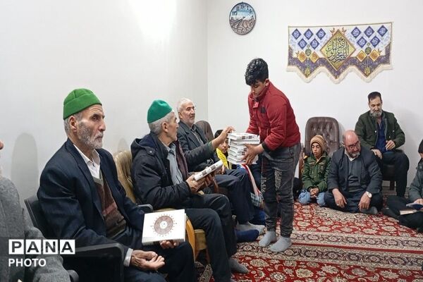 طنین قرآن کریم در منازل شهر بار نیشابور