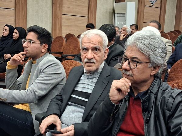 نشست کنشگران فرهنگی ،اجتماعی و سیاسی شهرستان کاشمر کاشمر