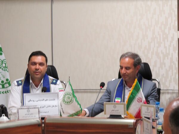 نشست روسای سازمان‌های دانش‌ آموزی شهرستان‌های استان در بجنورد