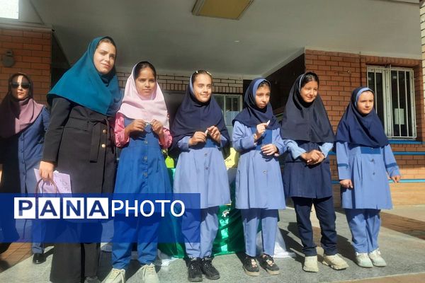  مراسم میلاد حضرت زینب (س)در مدرسه مهرآیین بهارستان دو