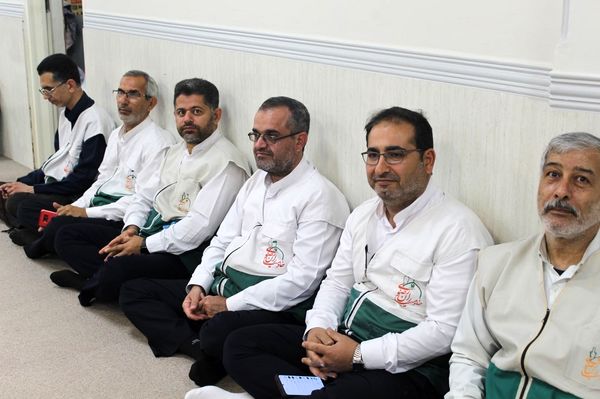 دیدار دانش‌آموزان دوره شهید علم‌الهدی با نماینده ولی فقیه در خوزستان