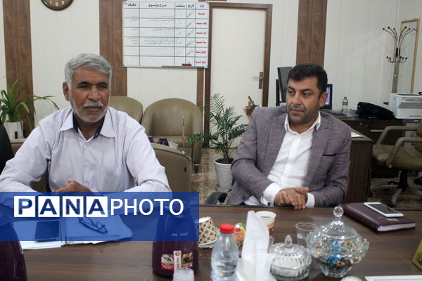 نشست هم‌اندیشی معاونت پرورشی و فرهنگی و مدیران اردوگاه‌های استان بوشهر