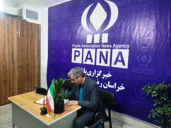  فرماندار کاشمر پای صحبت خبرنگاران پانا نشست