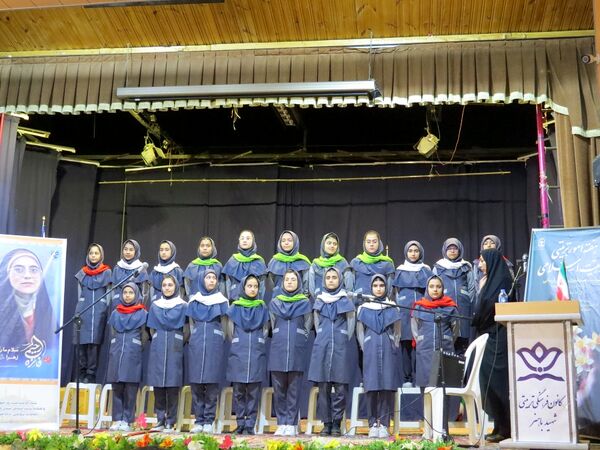 به مناسبت هفته امور تربیتی و ارشاد اسلامی برنامه در کانون باهنر