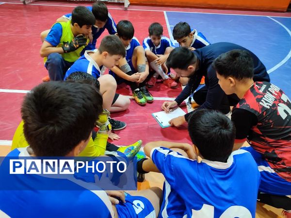 مسابقات منطقه‌ای‌ فوتسال دانش‌آموزان پسر