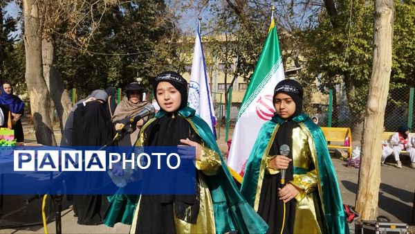 برگزاری همایش دانش‌آموزان پیشتاز منطقه ۱۰