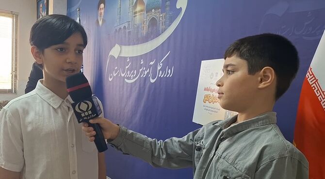 آیین رونمایی از نخستین اثر انتشارات سازمان دانش‌آموزی استان قم