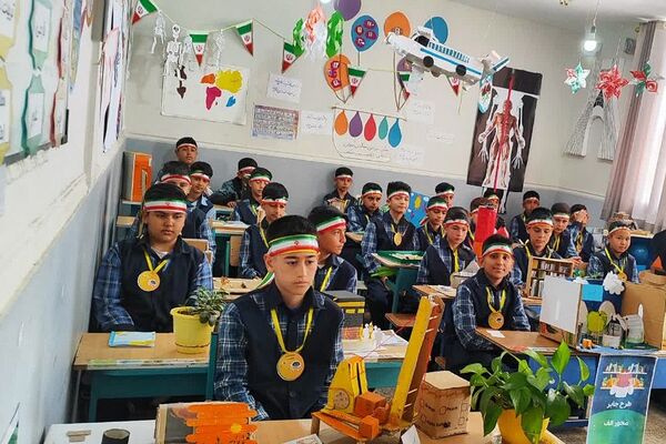 افتتاحیه طرح جابربن حیان در دبستان امام‌حسن مجتبی(ع) رودهن 