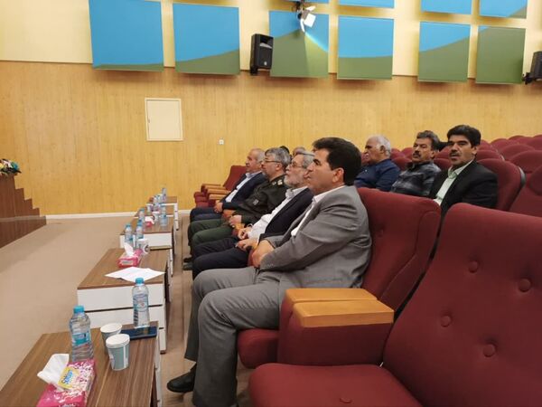 تجلیل از معلمان و معلمان پیشکسوت در بافق
