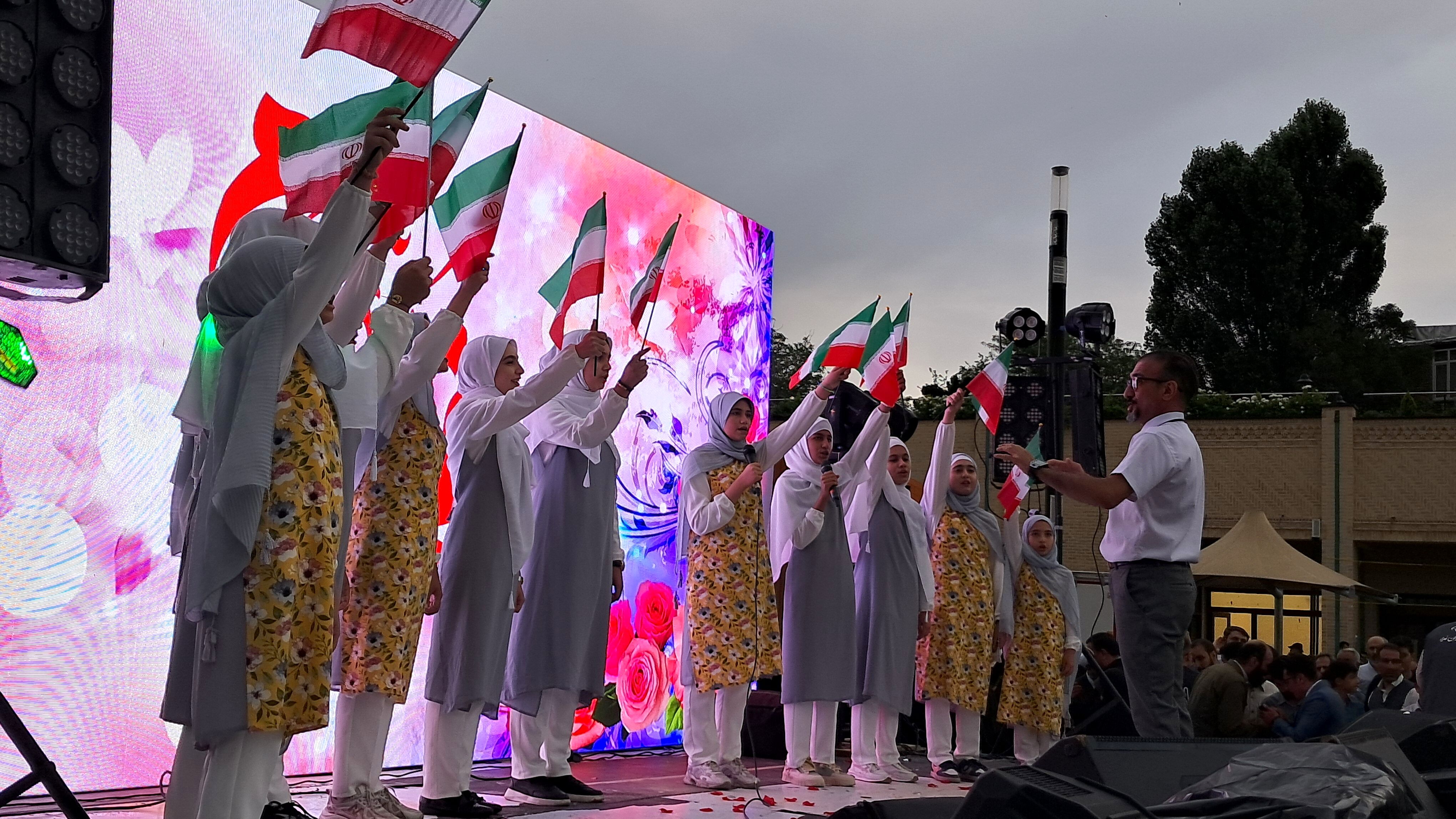 حضور پررنگ کودکان و نوجوانان در جشن عید غدیر 
