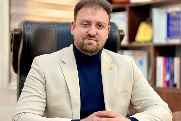 ابوذر شهپری در فهرست مفاخر و مشاهیر کتاب «نامداران اراک»