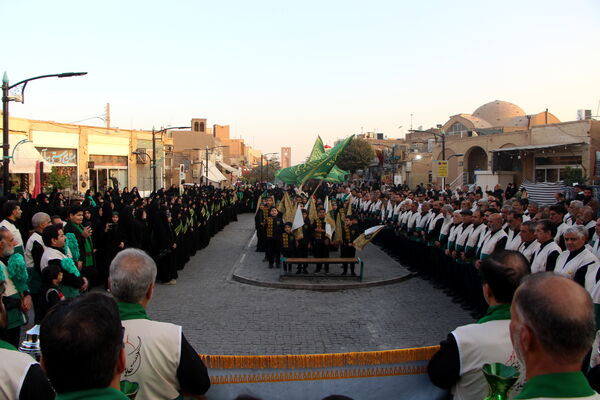 کاروان نمادین حضور امام رضا (ع) در یزد
