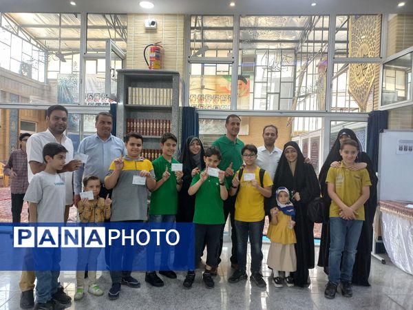 حماسه حضور در اصفهان