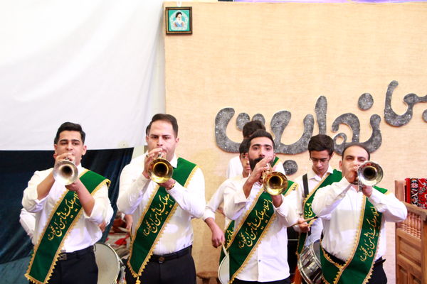 حضور خادمان رضوی در اعتکاف دانش‌آموزی فهرج