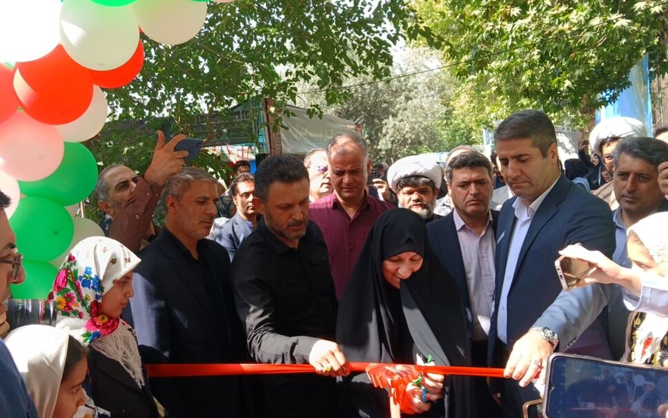 نمایشگاه افتتاحیه اوقات فراغت تابستانی دانش آموزان در کانون قدس