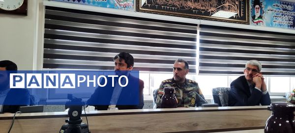 جلسه قرارگاه عملیاتی لشکر 77 پیروز ثامن الائمه(ع)