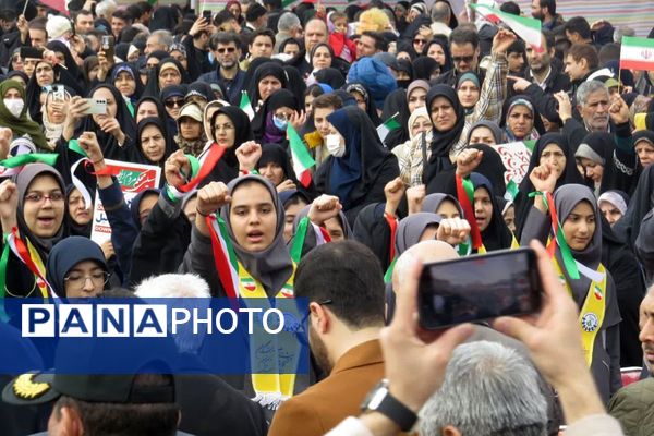 اسلامشهر در مسیر انقلاب؛ حماسه‌ای دیگر در ۲۲ بهمن رقم خورد