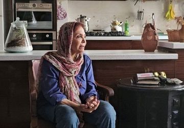 بازدید مدیران سینمایی از سینماگران آسیب‌دیده