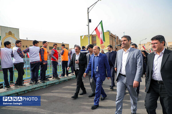 افتتاحیه مسابقات ورزشی بین مدرسه‌ای جام اقتدار ایران