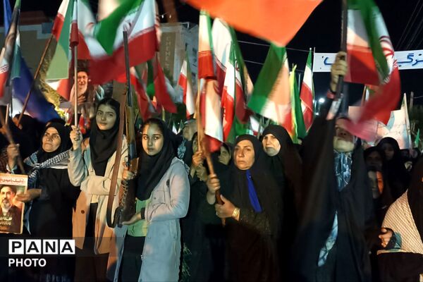  لردگان یک صدا و یک‌دل، جانم فدای رهبر