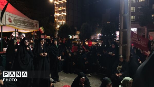 لبیک یا وطن در بلوار فضل نیشابور 