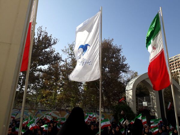طلوعی تازه برای دانش‌آموزان دبیرستان مصلی نژاد حضرت زهرا در اول مهر