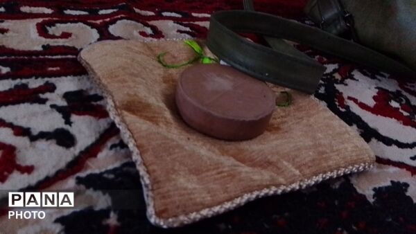 نماز عبادی سیاسی جمعه  همزمان با آغاز هفته بسیج دانش آموزی در مسجد جامع شهرستان نیشابورـ۲
