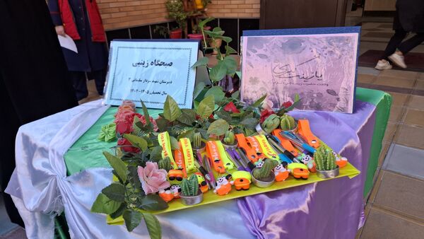 جشن ولادت حضرت زینب(س) در دبیرستان سردار سلیمانی ۳