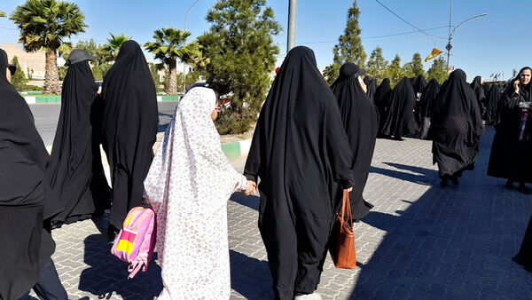 همایش پیاده‌روی بانوان ورزشکار کشوری در قم