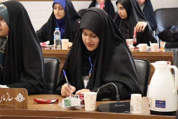 پویش «نو+راوی مهر»؛ فرصتی برای کنشگری دانش‌آموزان در نوروز دانش
