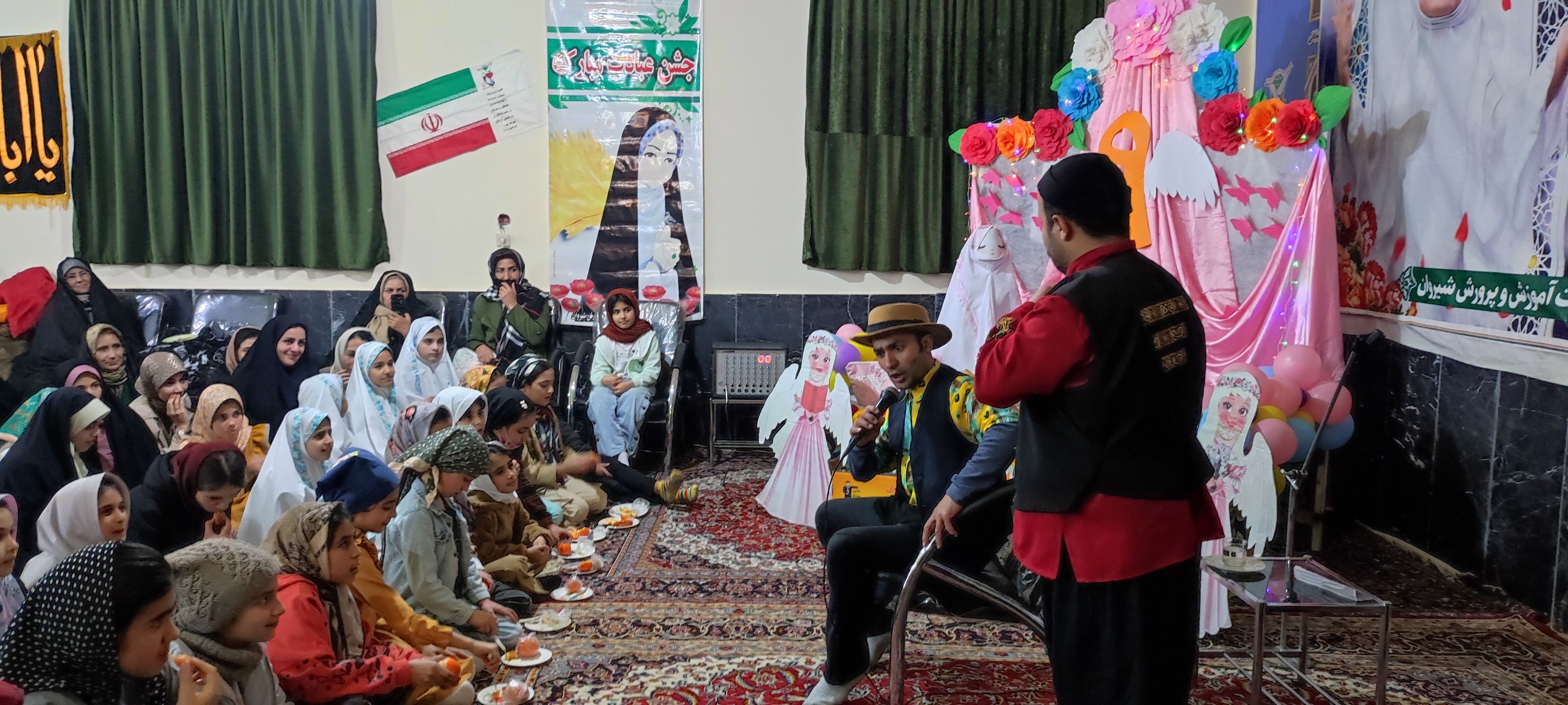 جشن میلاد امام زمان (عج) و جشن تکلیف دختران در مسجد سجادیه شهر خانلق