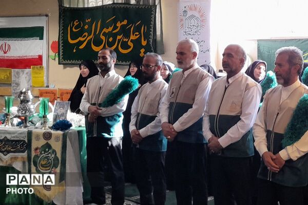 جشن میلاد حضرت زینب(س) با حضور خادمان رضوی