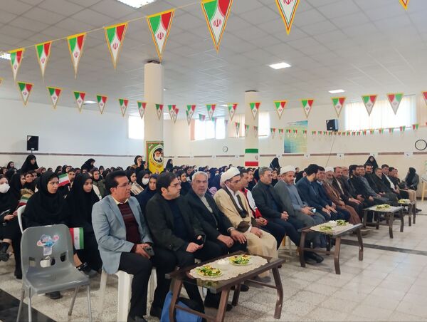 جشن پیروزی انقلاب در نهاوند 
