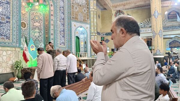 راهپیمایی مردم ولایتمدار شهرستان ورامین در محکومیت رژیم صهیونسیتی 