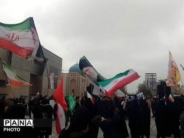 مردم مشهد خون خواه رهبر شهیدشان شدند