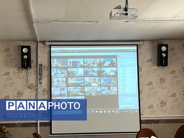 حضور فعال همکاران شهرستان قدس به صورت مجازی در دومین جلسه ستاد بزرگداشت دهه فجر  