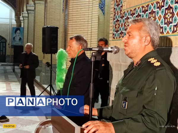 عطر افشانی گلزار شهدا و مراسم یادبود شهدای خدمت