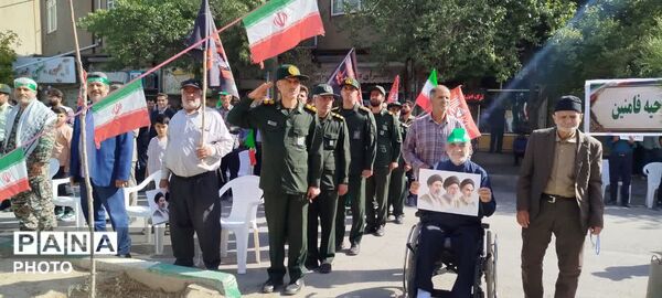 رزمایش ۲ هزار نفری «جان‌فدایان» در شهرستان فامنین 