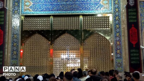 آماده سازی حرم مطهر امام رضا علیه‌السلام برای تشییع رهبر شهید