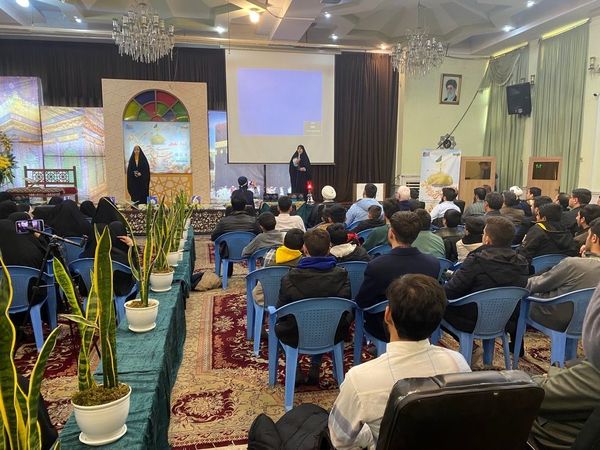 آیین اختتامیه اردوی تشویقی هیات‌های مذهبی دانش‌آموزی برگزیده کشور در مشهد